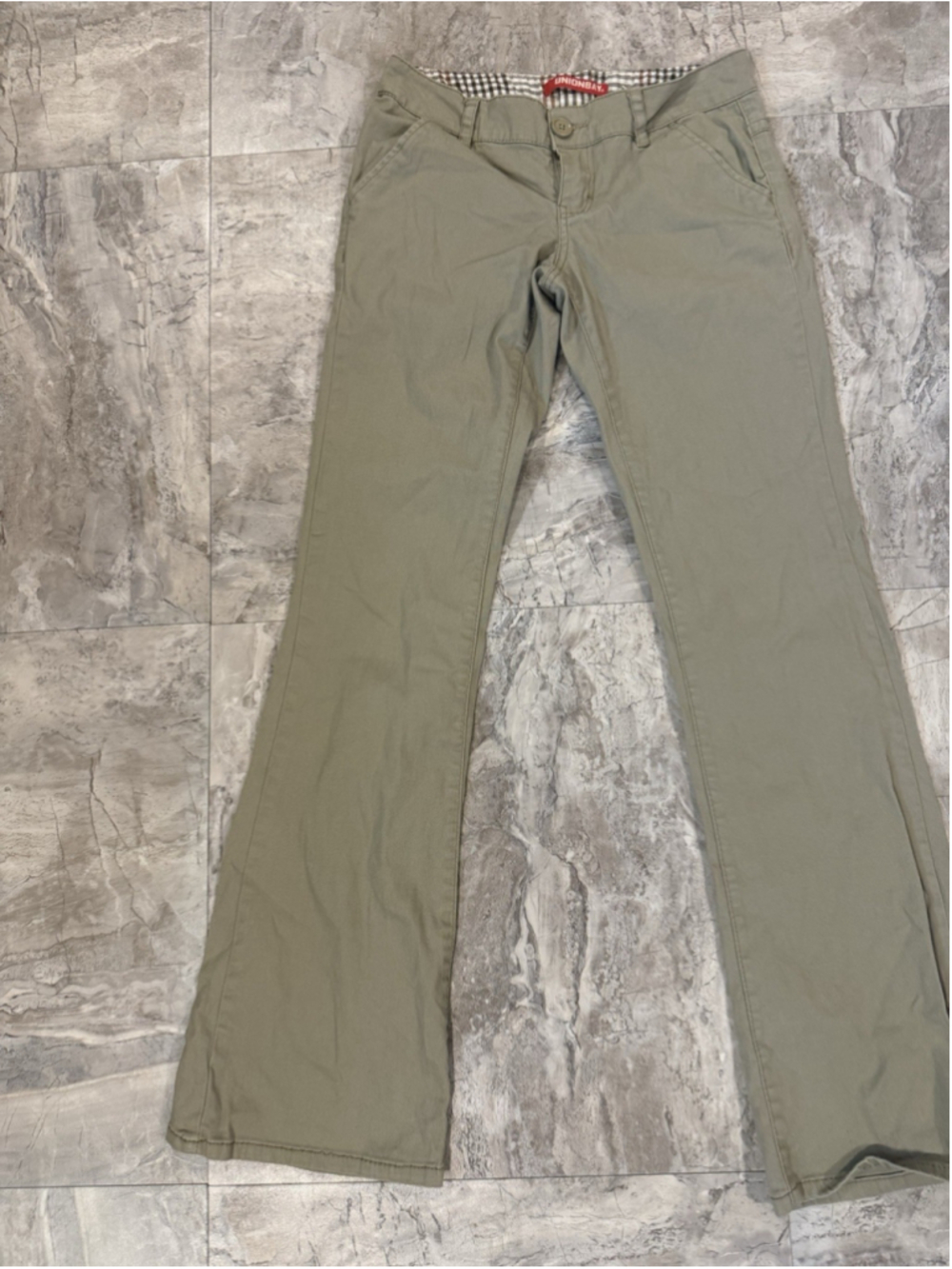 Unionbay Women Low Rise Flare Khaki Pants Beige Size 5 / 28 Y2K Pockets